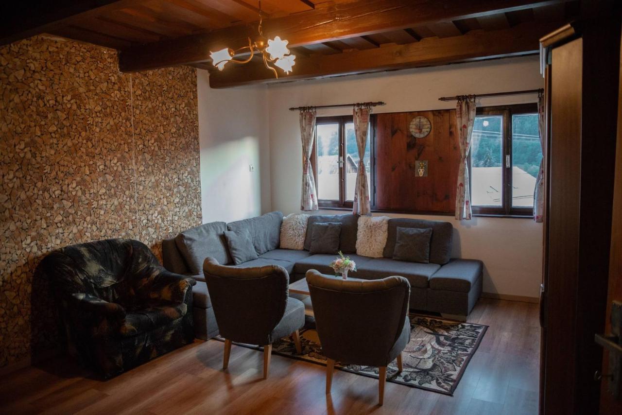Chata Gabor Banska Bystrica Exterior photo